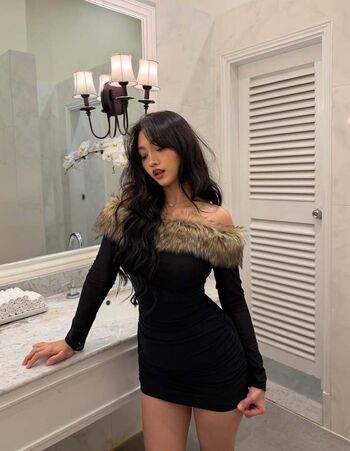Full leaked Salysaouk page private photo