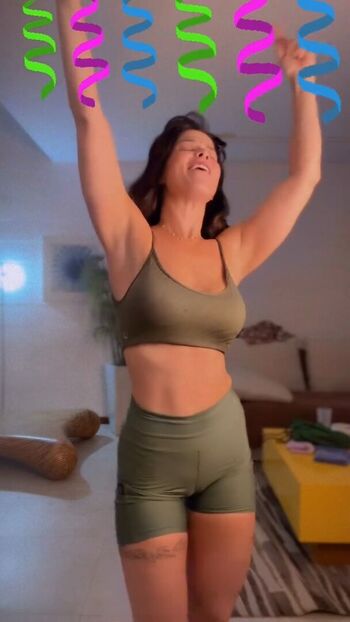 Samara Felippo