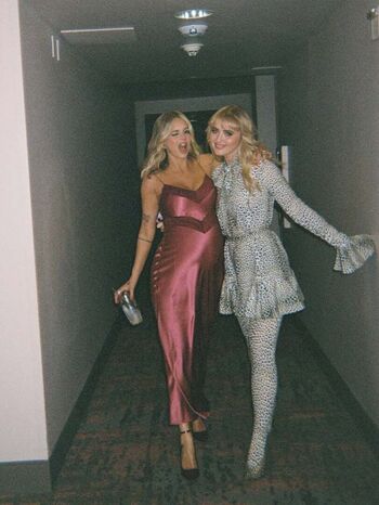 Full leaked Samara weaving page private photo