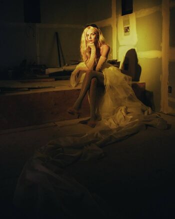 Full leaked Samara weaving page private photo