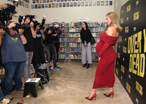 Full leaked Samara weaving private photo