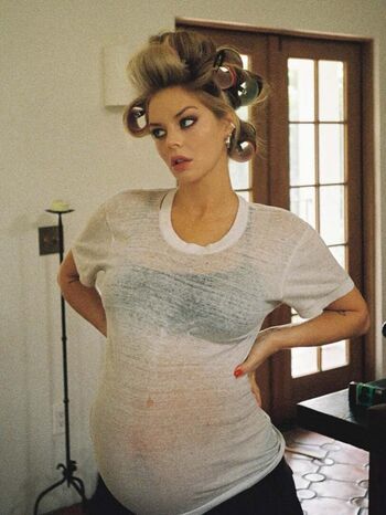 Full leaked Samara weaving private photo