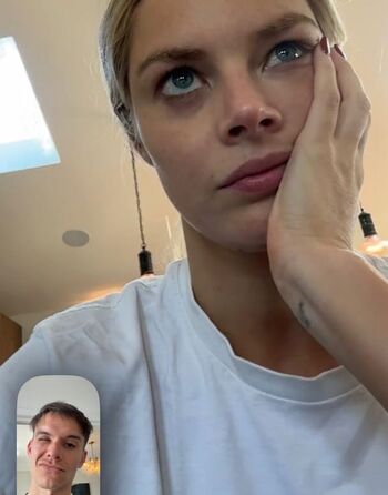 Full leaked Samara weaving private photo