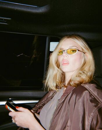 Full leaked Samara weaving private photo