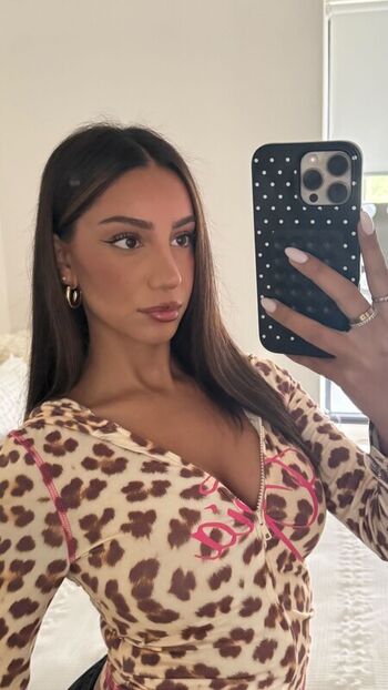 Full leaked Samira noureddine page private photo