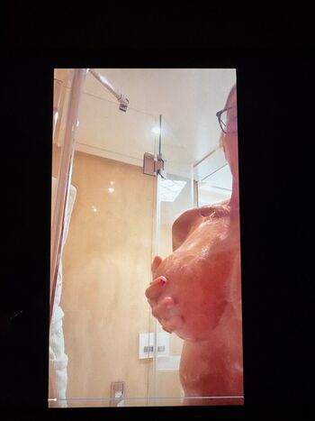 Full leaked Sandra milf private photo