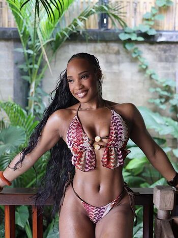 Full leaked Sandra okeke private photo