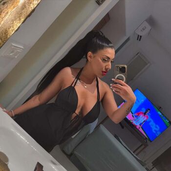 Full leaked Sandra tsu private photo
