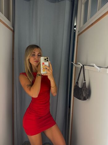 Full leaked Sandractive private photo