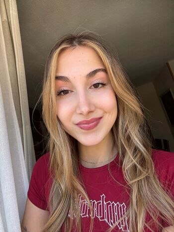 Full leaked Sandractive private photo