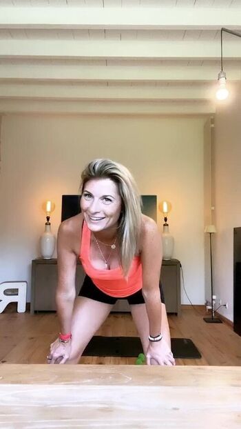 Full leaked Sandrine arcizet private photo