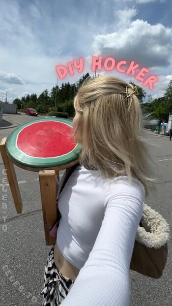Full leaked Saniskates private photo