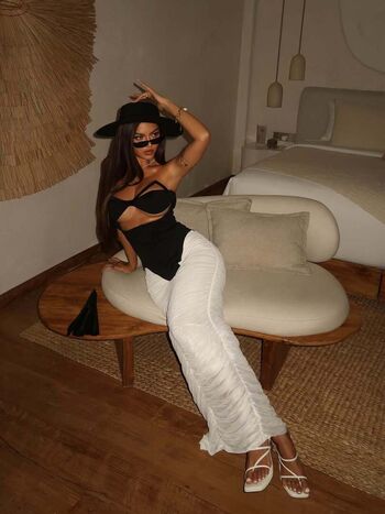 Full leaked Sanly liu private photo