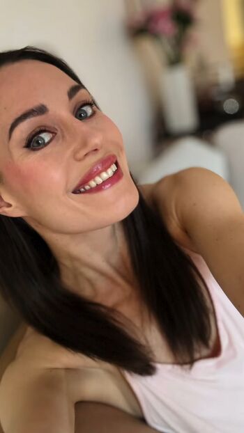 Full leaked Sanna marin page private photo