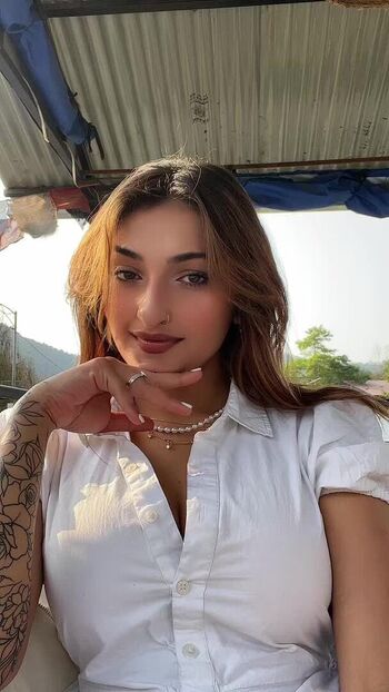 Full leaked Sapnesa private photo