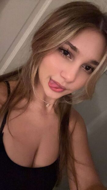 Sara Dobrik