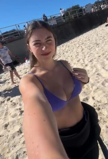 Full leaked Sara gnza private photo