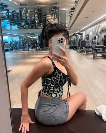 Full leaked Sara kashmir private photo