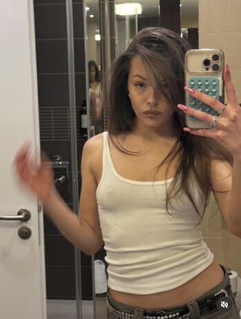Full leaked Sara rikas private photo
