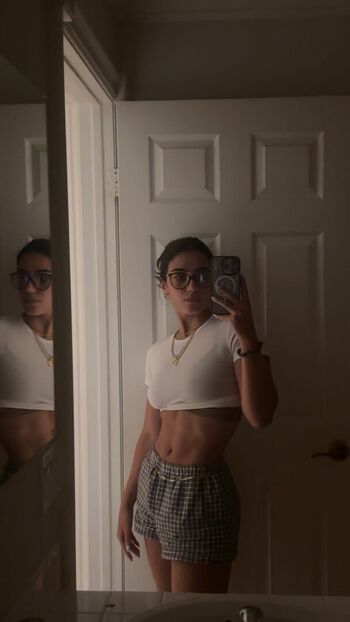 Full leaked Sara saffari page private photo