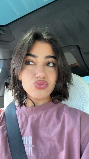 Full leaked Sara saffari private photo