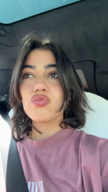 Full leaked Sara saffari private photo