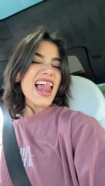 Full leaked Sara saffari private photo