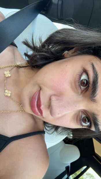 Full leaked Sara saffari private photo