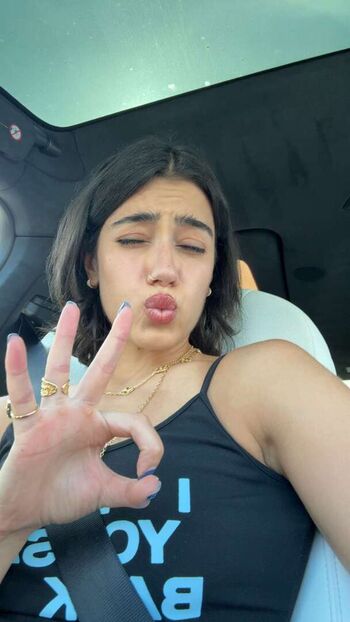 Full leaked Sara saffari private photo