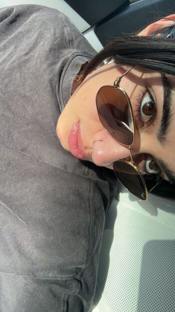 Full leaked Sara saffari private photo