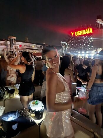 Full leaked Sara sampaio private photo