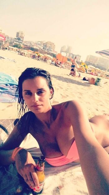 Full leaked Sara santos page private photo