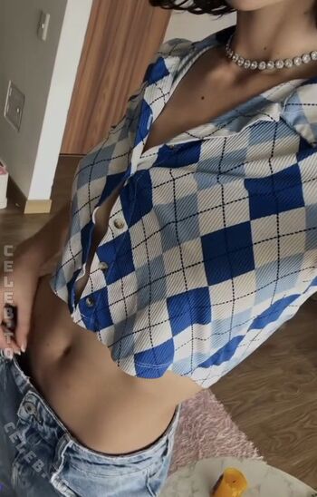 Sara Velez