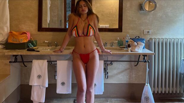 Full leaked Sarabella harris page private photo