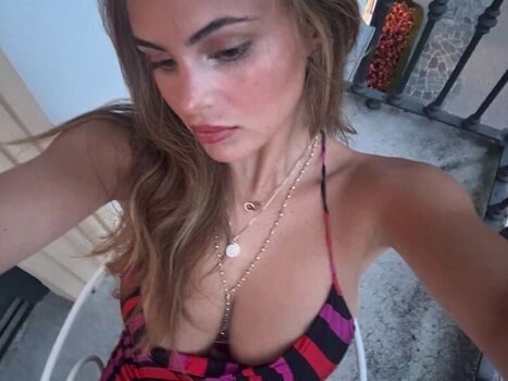Full leaked Sarabella harris page private photo
