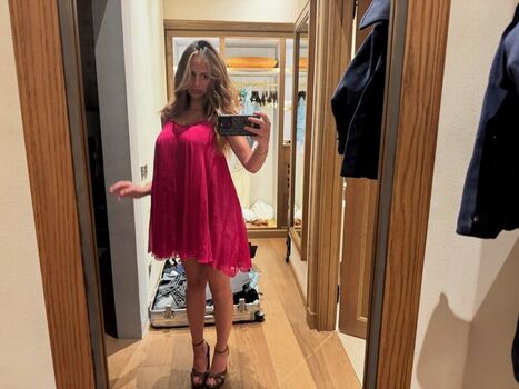 Full leaked Sarabella harris page private photo