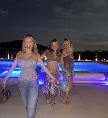 Full leaked Sarabella harris page private photo