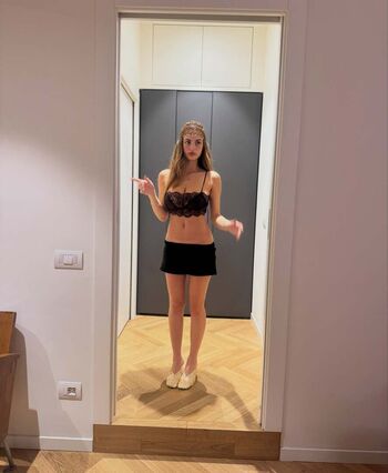 Full leaked Sarabella harris page private photo
