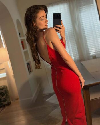 Full leaked Sarah bolger private photo