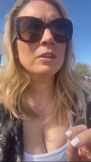 Full leaked Sarah cruddas private photo