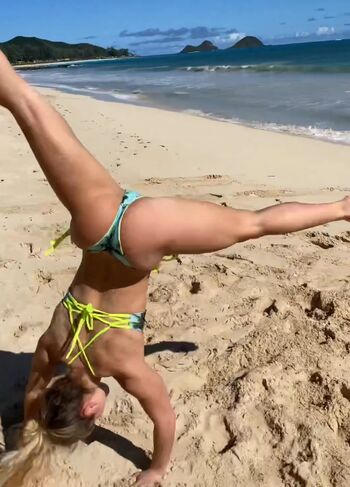 Full leaked Sarah dorough page private photo