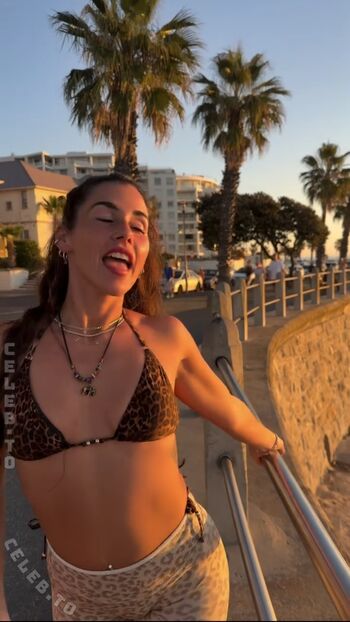 Full leaked Sarah engels private photo