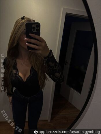 Full leaked Sarah gymblog private photo