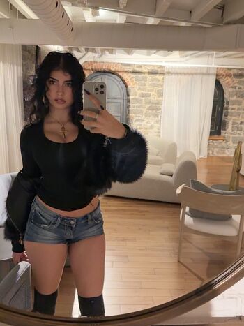 Full leaked Sarah hadjih private photo