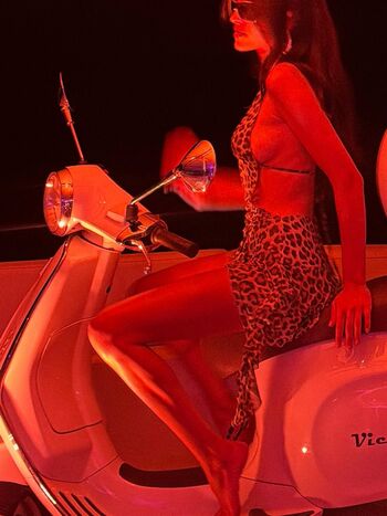 Full leaked Sarah jane nader private photo