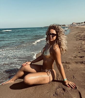 Full leaked Sarah javorska private photo