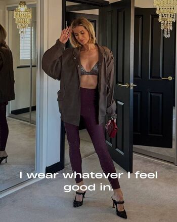 Full leaked Sarah jayne page private photo