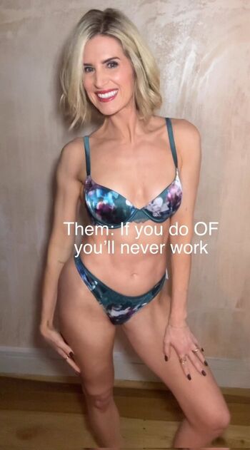 Full leaked Sarah jayne private photo