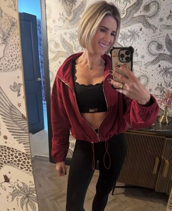Full leaked Sarah jayne private photo
