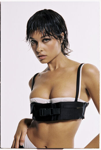 Full leaked Sarah lysander private photo